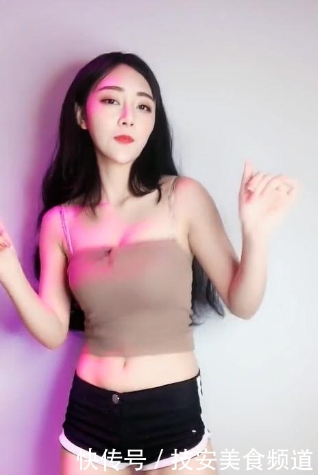 「美女」摄影师也喜欢给这样的美女拍照吧