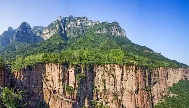世界上最奇特的十八条公路之一，太行山河南段最美景观