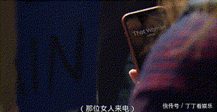 「化身」职业女性太难了,《老友记》瑞秋化身强势女主播为沉默发声