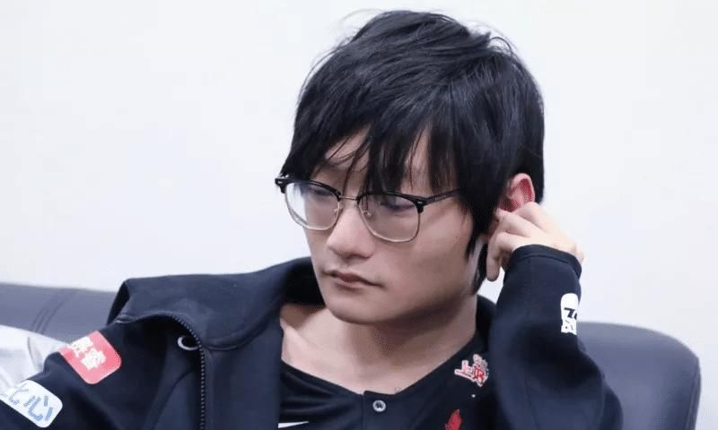  『赛后』FPX赛后采访整活，Doinb预定赛季MVP，小天：对上RNG会很有压力！