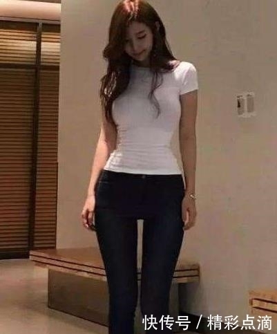 气质|街拍女神性感迷人的紧身打底裤小姐姐,穿出时尚女神的气质