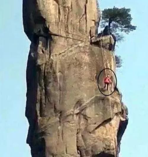 世界遗产,三清山巨蟒峰被破坏,这3名游客会被判几年!