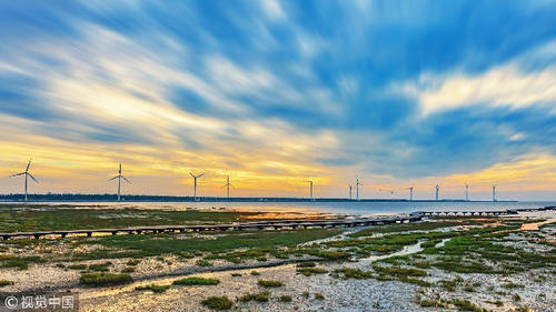 情人节赴一场梦幻之约 这些堪称“天空之镜”的景点自带仙气