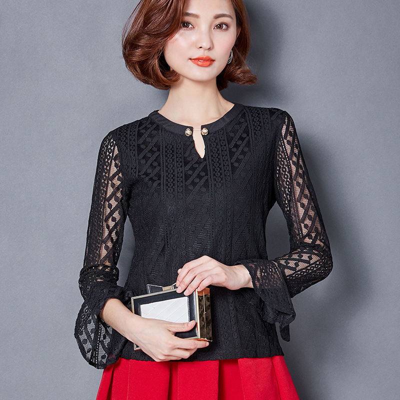 大胸女人真敢穿!这样穿妩媚诱人,街上男人全盯着看