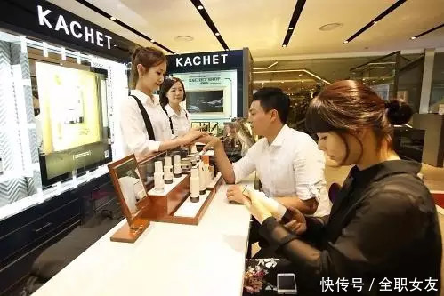 为什么国内的男生不爱化妆？原因也就这三个！