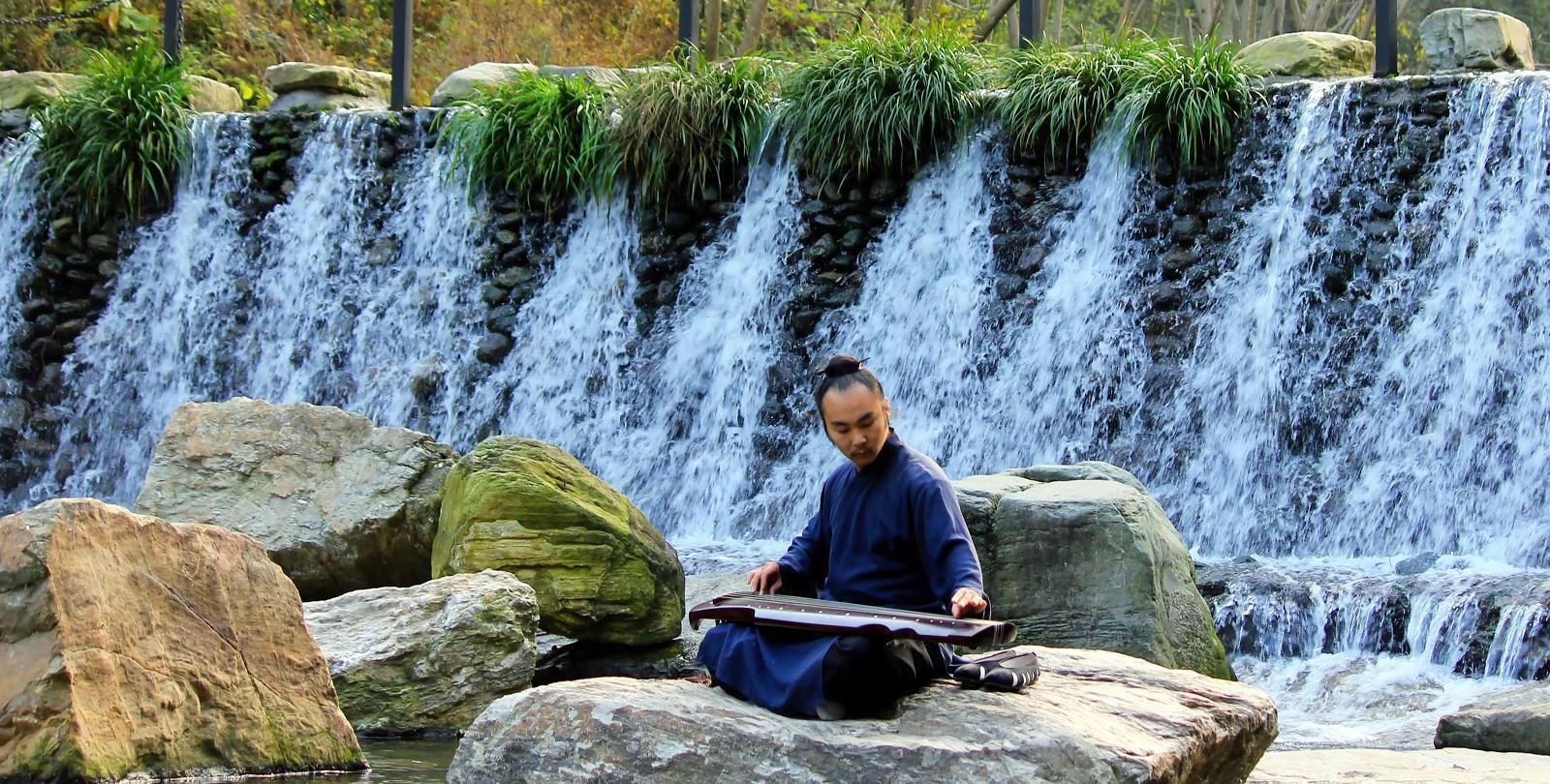 谁惹怒了武当胡玮哲道长：扯开遮羞布了？敢来我武当山试试