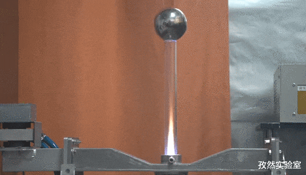 武汉大学科学家发明空气等离子体发动机原型