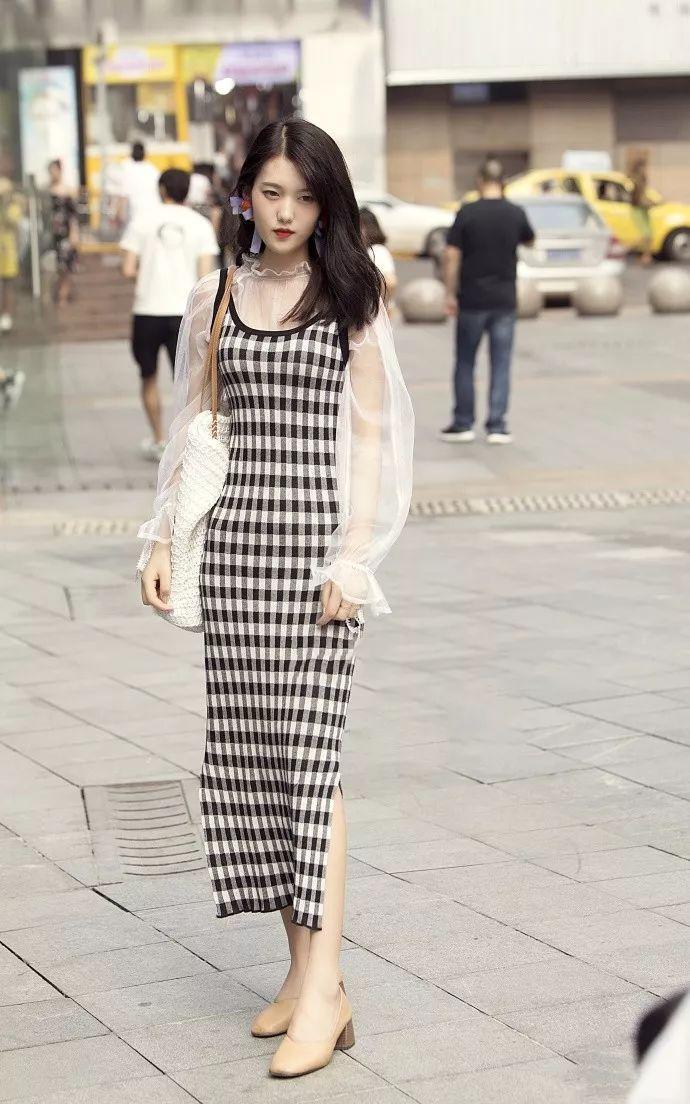 街拍：个个都是大美女，图五美若天仙！