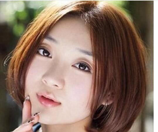  『适合』15款圆脸女生适合的短发发型，减龄瘦脸，提升气质