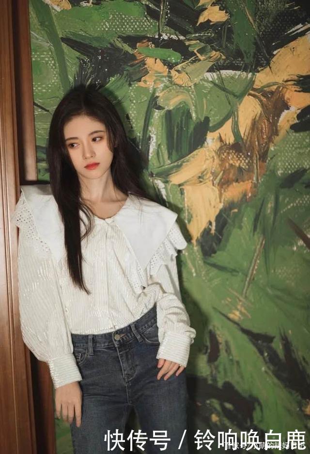 『小领子的娃』“卫衣”已经失宠了!今年流行的是“初恋衫”,青春时尚又百搭