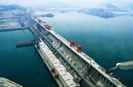 如果把三峡大坝的水全部放光，需花费多长时间？答案出乎我们意料