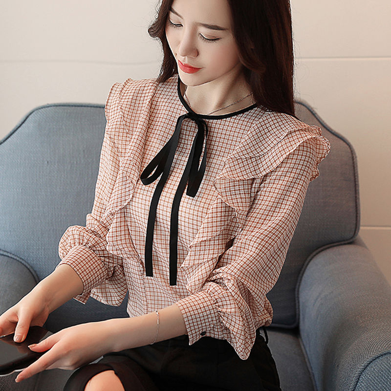 刚立秋，这种“秋衫”就火了，老婆一下买五件，洋气到飞起来