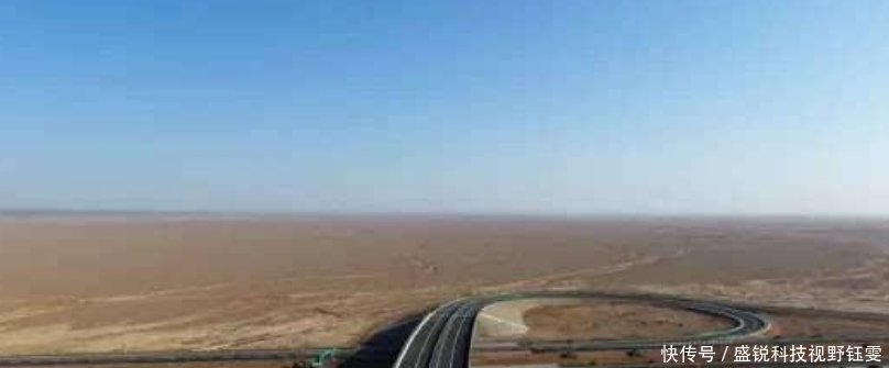 永不堵车的高速公路耗资370亿贯穿中西部，开久了竟会怀念堵车