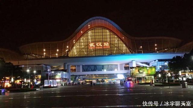 「强大」中国最强大的3座高铁站, 可直达内地所有省会城市, 无需
