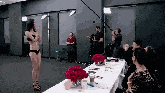 维密选拔正式开启！又是一次大长腿们的较量！