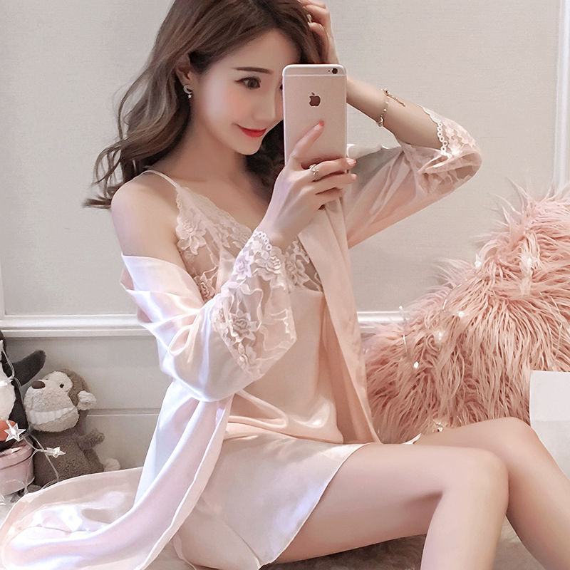 女人不到40，别去刻意装嫩!看下面新款睡衣，穿成“卧室仙女”