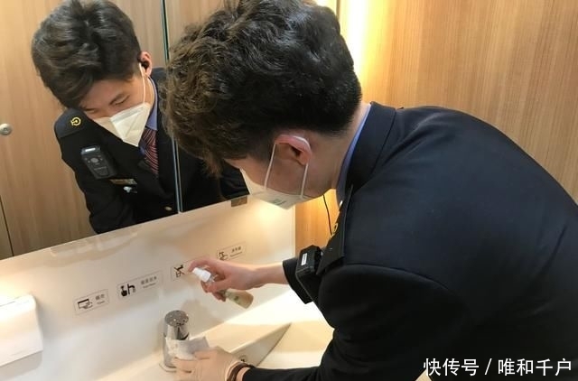 「列车」废弃口罩请不要乱扔!北京三大火车站均设垃圾箱专门回收