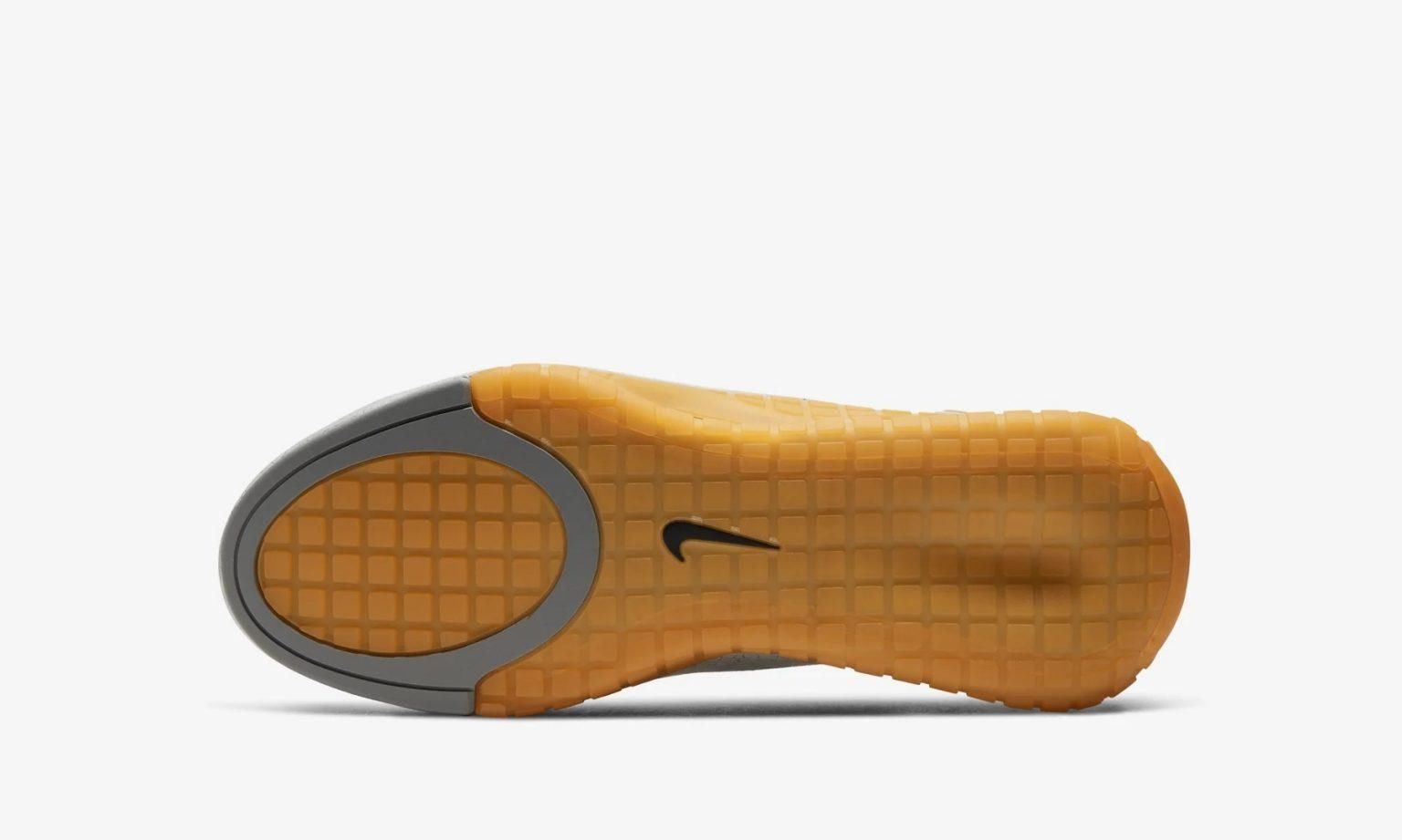 AirMax@耐克的手机互联跑鞋,Adapt和AirMax的创新融合,原来跑鞋也可以这么智能