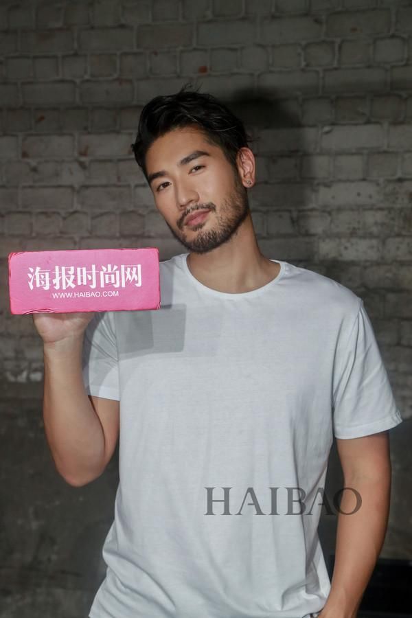 Massimo Dutti联袂天猫拉开亚洲第二场时装秀帷幕，为庆祝全新“