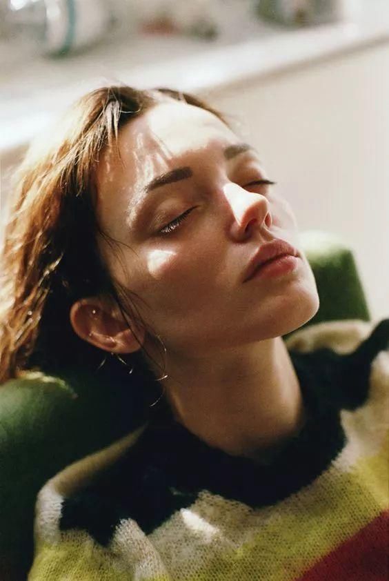 只要你和大S一样严格控糖，既能美白又防止脸下垂！自律者更自由