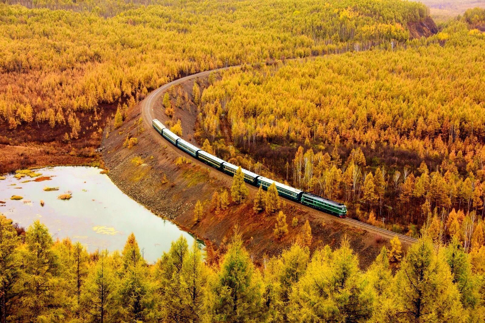 高铁时代里的复古慢车 惊奇火车之旅在哪里