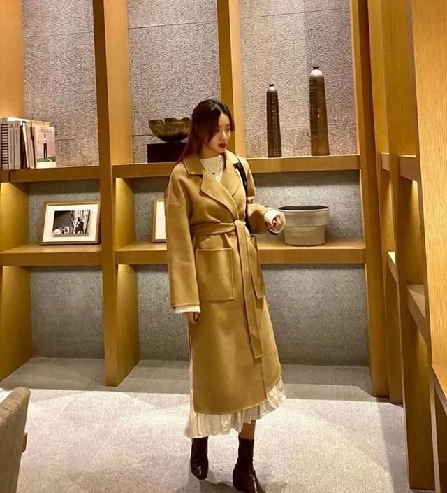  「搭配一双」搭配参考裙子里别再穿打底裤了，现在流行这样搭配