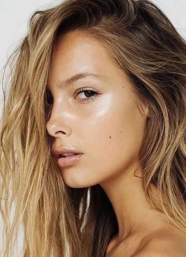 张雨绮美妆博主变身,她这波有机安利你要吃吗?