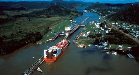 世界最贵收费站，通过一次22万美元，中国一年缴纳上亿美元过路费