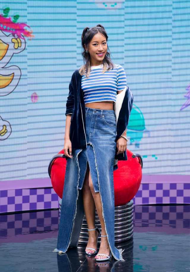 吉克隽逸这裤子穿得太豪放了吧,网友目光全被其裤子锁定了