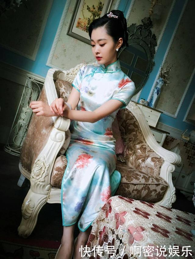 宋轶才是为旗袍而生的女子，集清纯娇媚于一身，美得妖娆又温婉！