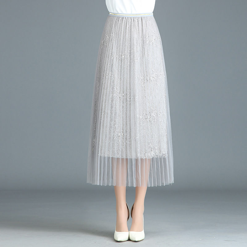 腿粗的女人别穿紧身裤，看看下面女人这样穿，整条街回头率都归你