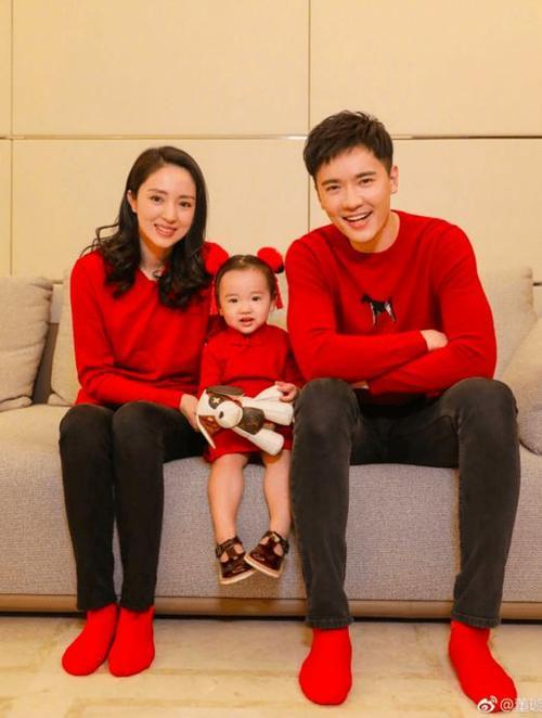 她竟是形婚？两人共享金主爸爸？抢唐嫣男友，开撕谢娜闺蜜，为出