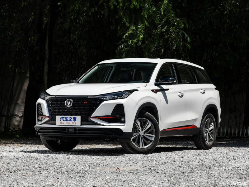  『汽车之家』中保研撞出的两款好车，长安CS75 PLUS对比荣威RX5 MAX