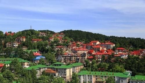 【唯一】我国唯一以英文命名的小镇,要花250元进镇,年接待5000万游客!