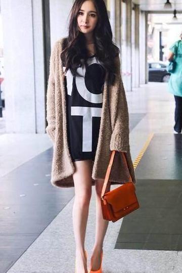 杨幂也太会穿了! 网友: 难怪腿看上去一直那么细