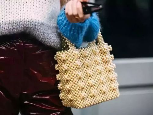 配饰 马思纯背上土味串珠包，这土味你背吗？