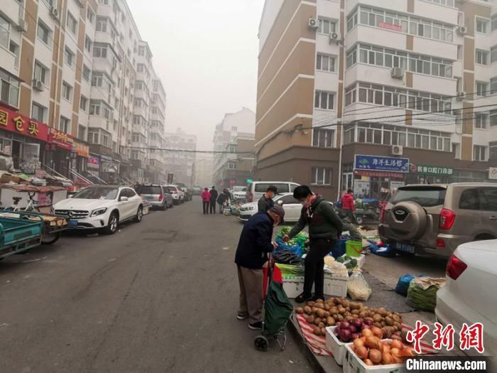  『黑龙江』黑龙江10地市遭遇“霾伏” 冰城启动重污染天气一级红色预警