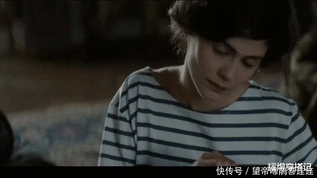  做打底：条纹衫+牛仔裤=经典不费力的法式风格！