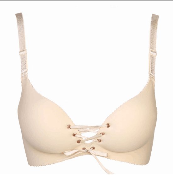 店铺上新一种，女士三角裤，精巧细致