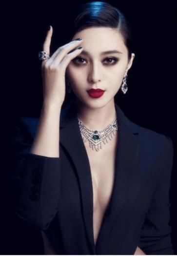 著名女星疑似娱乐圈封杀？央视的回应让人明白了一切