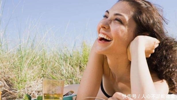 『人人』人人羡慕的“奶油肌”如何养成?做对这4点是关键,素颜成女神!