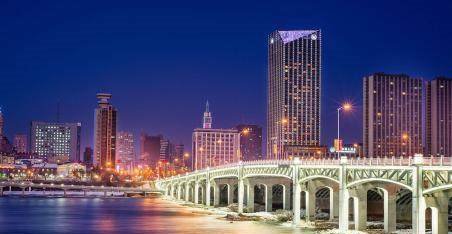  唯一■中国唯一一个和省份名字一样的地级市，曾是省会，现在排省内第二