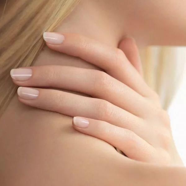 100款夏日美甲清单，请直接拿给你的美甲师安排!