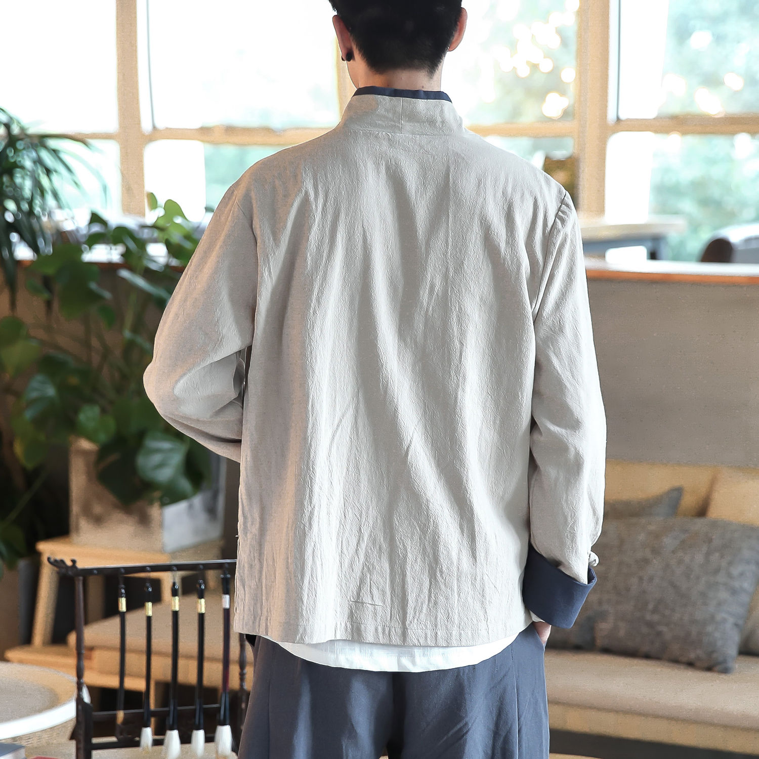 唐装过时了，中国“道士装”悍然来袭，瞬间秒杀一众名牌