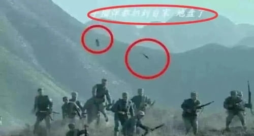 「李连杰」史上最欠揍的穿帮镜头：关晓彤的腿我忍了，李连杰身后那是谁？