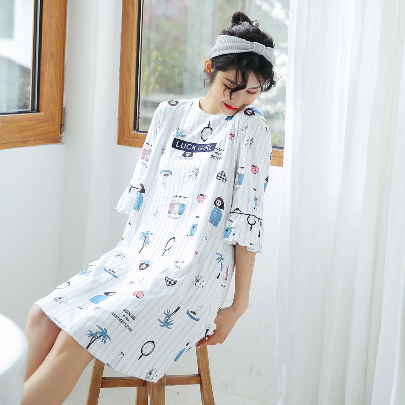 想知道为什么女人到家就爱换睡衣么?看完下图,那你就明白了