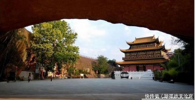  鹰潭市|原先是一小镇, 火车一通, 成为了一地级市, 可通南半个中