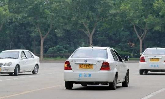 方向感太差该如何去练车？教你一招，让你彻底摆脱烦恼