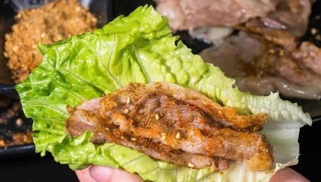  [搞定]自己烤肉烤不好？大厨“一招”搞定！教你在家也能做美味的烤肉