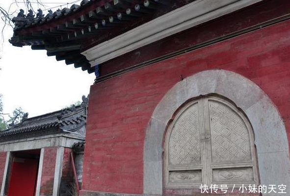 中国最“怪”寺庙 500年来从没开过门 不受香火却屹立不倒！
